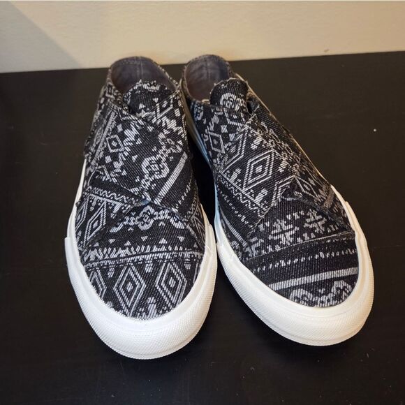 Gypsy Jazz slip on sneaker - Picture 3 of 5